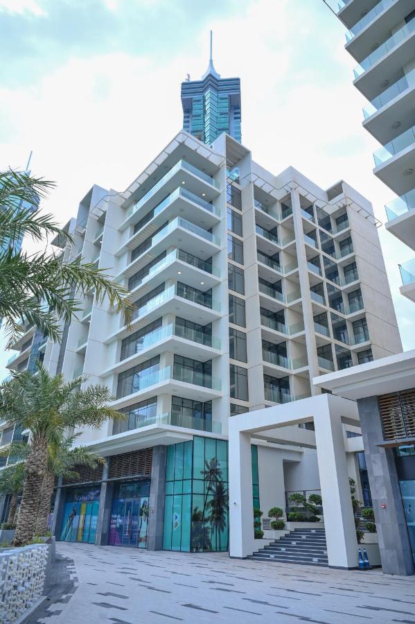 Charthouse Bahrain Hotel Manama Exterior photo The Ritz-Carlton, DIFC